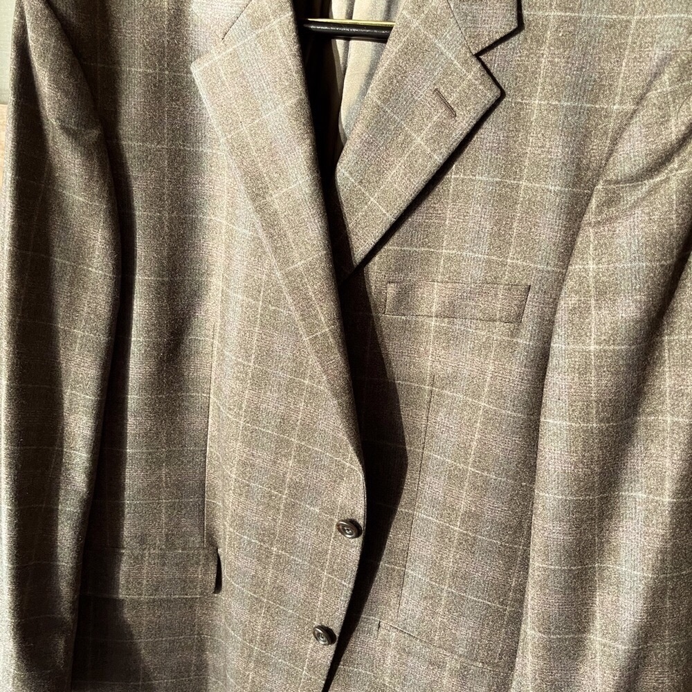New Hickey Freeman wool sport coat with tags, dual side vents, 2-button